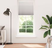 Prolenta Maison Exclusive - Plissé, lichtgrijs, 85x200 cm. Stofbreedte: 84,4 cm. Materiaal: polyester