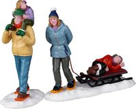 Lemax - 'Long Day Snowshoeing' - Figurine