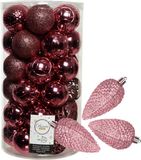 Bellatio Decorations Kerstballen en Dennenappel Ornamenten - 43x stuks - kunststof - lippenstift roze - 6 cm 8 cm