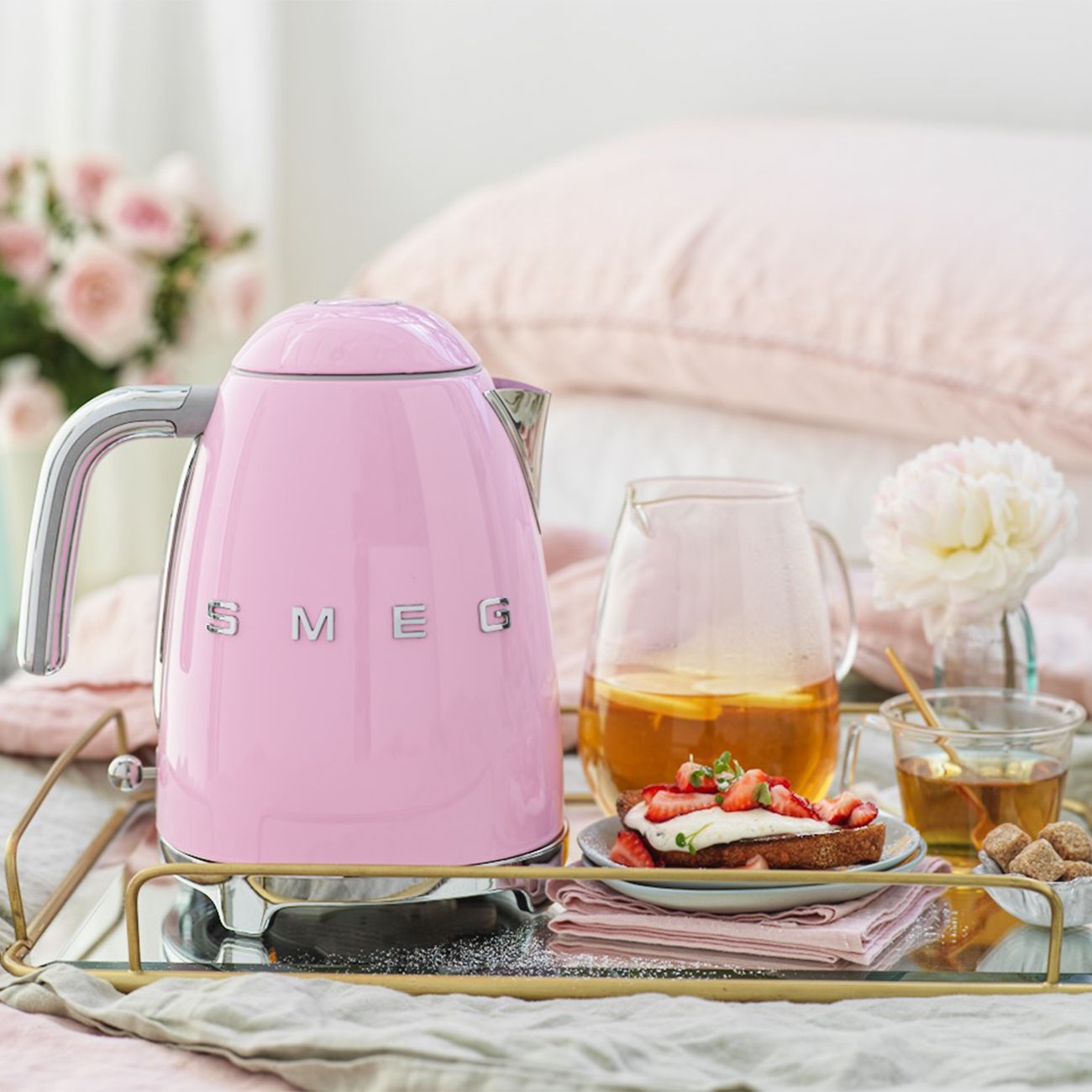 Smeg KLF03PKEU Waterkoker - 1.7L - Roze