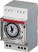 Busch-Jaeger Horloge analogique 24 heures 1 canal 3 modules