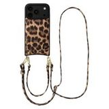 Selencia Hoesje - Geschikt voor Apple iPhone 17 Pro Max - Backcover met koord en pashouder - Leopard