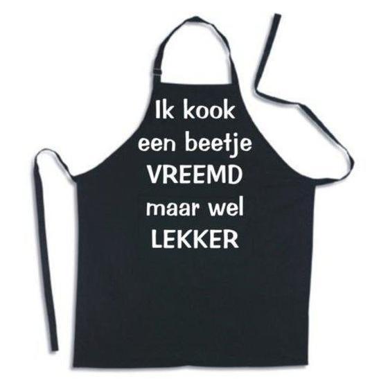 Benza Ik kook een beetje vreemd maar wel lekker Luxe Schort Keukenschort met tekst Zwart