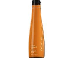 Shu Uemura Urban Moisture Shampoo - 300 ml