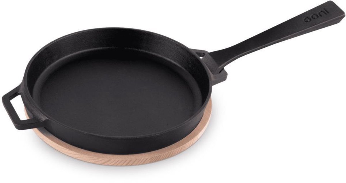 Ooni Gietijzeren pan met houten serveerplank- diameter skillet 24