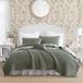 Laura Ashley Kingsize quiltset, effen fluwelen omkeerbaar beddengoed, huisdecoratie voor het hele seizoen met shams en bonus kussensloop (diamantsteek donkergroen, koning)