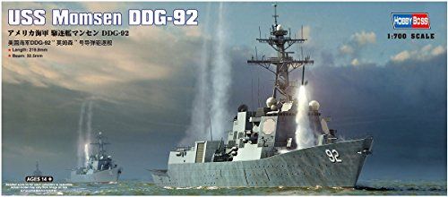 Hobbyboss 1:700 Schaal "USS Momsen DDG-92" Model Kit (Grijs)