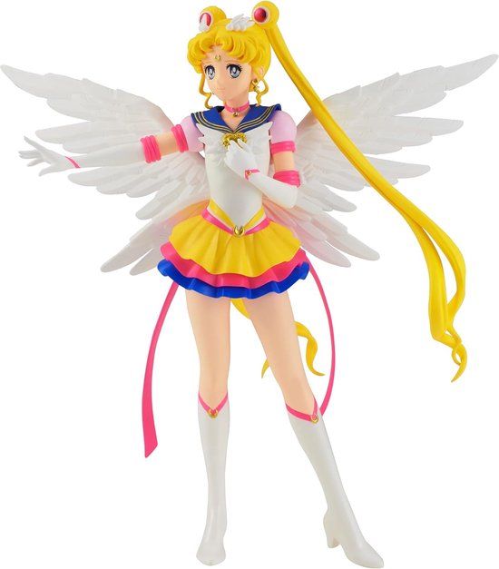 Banpresto Sailor Moon Cosmos Glitter & Glamours Eternal Sailor Moon Figure - 23cm