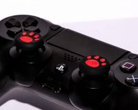 Set G-Paw Set van 4 Joystick-beschermfolies, compatibel met alle console-controllers/G-MOTIONS, personalisatie van je joysticks, betere grip en volledige bescherming, G-Paw universeel, rood
