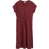 s.Oliver Robe mi-longue en jersey avec cordon de serrage, col en V, manches longues, bordeaux, coton, 46