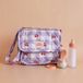 Tiny Harlow Lilac Cherry sac de soins pour poupées avec accessoires