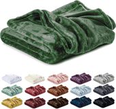 Lavea® Fleece Deken 180x220 cm – 2-persoons, Zacht – Warme Bankdeken van Pluizige Microvezel voor Bank en Bed, Ademend en Wasbaar – Donkergroen