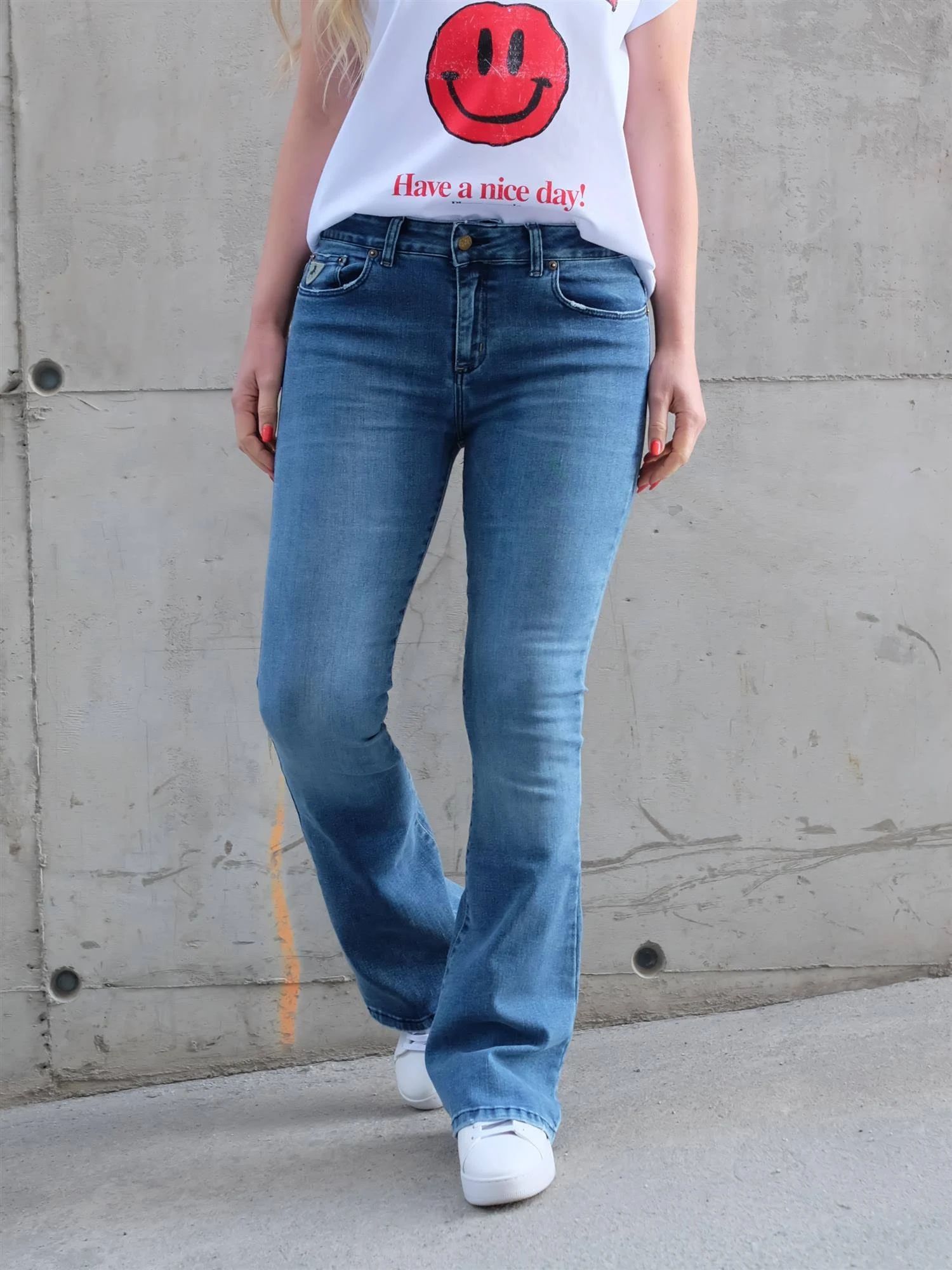 Lois High Waist Flared Jeans - Cobalt Stone