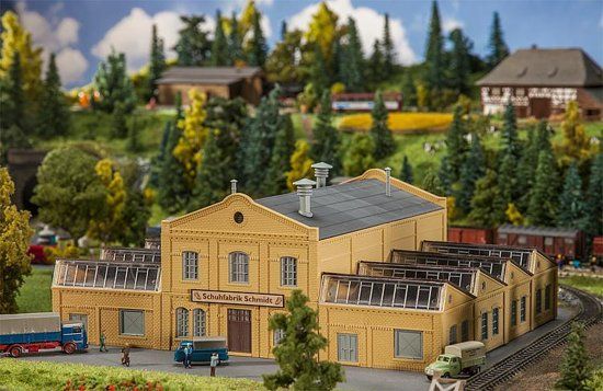 FALLER N - Schoenenfabriek Schmidt (222220)