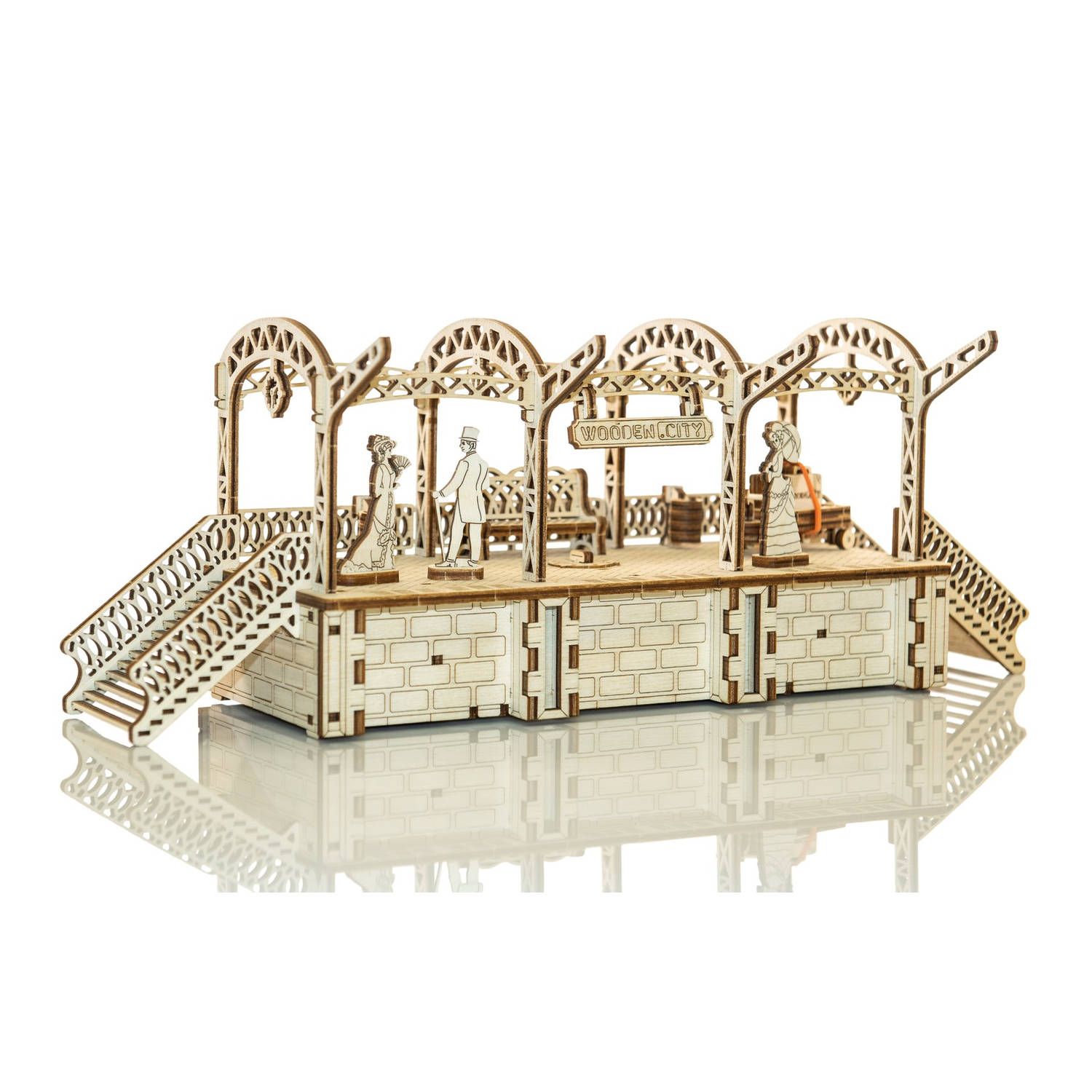Wooden City Treinstation - Houten Modelbouw - Bruin