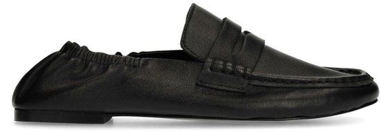 Sacha - Dames - Zwarte leren loafers met rimpel design - Maat 37