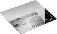 Chefcare Inductie Beschermer Voetpad in De Duinen met Zee op de Achtergrond - Zwart Wit - 57,6x51,6 cm