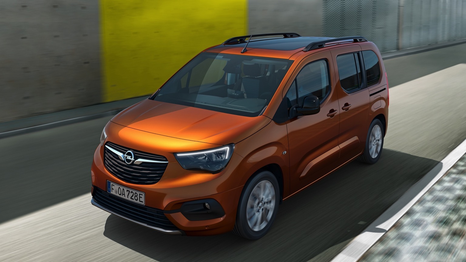 Opel / Combo-e Life