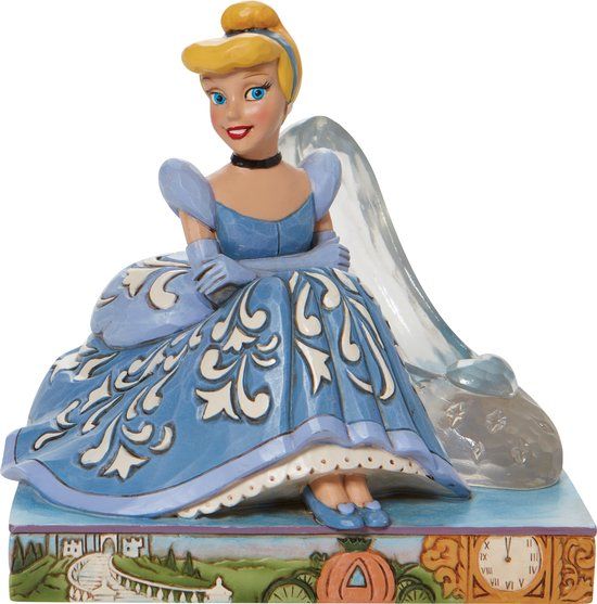 Disney Traditions Cinderella Glass Slipper Figurine - Jim Shore - 12cm