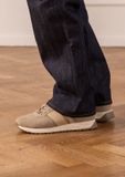 Manfield Beige suède sneakers met leren details - Maat 47