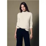 Pull avec détails contrastants