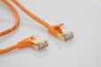 wantecWire Extra dunne patchkabel CAT.7-kabel, CAT.6-stekker SSTP afgeschermd, 1x stekker gebogen, lengte 3 m, grijs