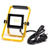 Draagbare werklamp van 20 W en 6500 K, ideaal voor projecten die voldoende verlichting vereisen. Inclusief 1,8 m lange kabel voor extra comfort. Perfect voor elke ruimte.