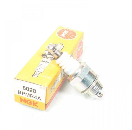 NGK Bougie d'allumage BPMR4A / 6028 / Par 10 Neuf