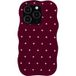 Selencia Vivid Wavy Backcover met MagSafe voor de Apple iPhone 15 Pro - Happy Dots Burgundy