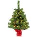 COSTWAY 64 cm sapin de Noël artificiel avec éclairage, petit sapin de Noël avec 8 modes d'éclairage, 8 pommes de pin et un pied en ciment, décoration de Noël, sapin de Noël de table pour la maison ou le bureau