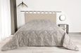 LINDER Sprei, gewatteerd, motief plantaardige bladeren, geweven en geverfd in Frankrijk, kleur: ecru en zwart, afmetingen: 240 x 260 cm, polyester/katoen en watten van 100% polyester, collectie Kerala