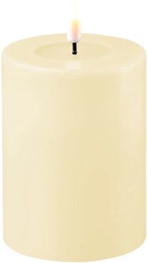 Deluxe Homeart LED Candle 7.5 x 10 cm | Ivory | 3D Flame | Deluxe HomeArt