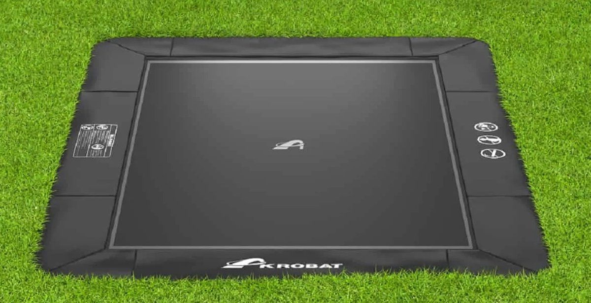 Akrobat Trampoline Primus Flat To The Ground - 305 x 183 cm - Zwart - Limited Edition