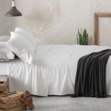Burrito Blanco Atelier Casa Beddengoedset, 100% katoen, satijn, draaddichtheid 300, voor 160 cm breed bedden, 3-delige set (dekbedovertrek, kussensloop en hoeslak), wit 405 (160 x 190/200 cm)
