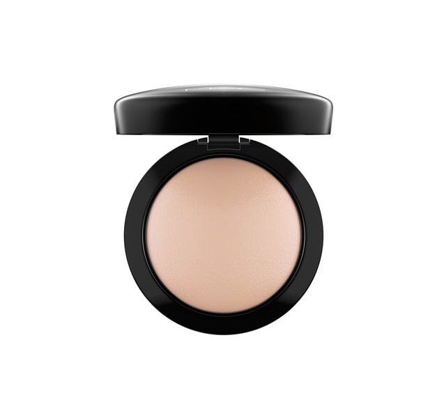 MAC Mineralize Skinfinish Natural