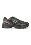 New Balance 740 - Sneakers - Unisex - Black Metallic Castlerock