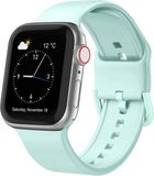 By Qubix Qubix - Soft siliconen bandje met gespsluiting - Mint groen - Geschikt voor Apple Watch 44mm / 45mm / 46mm / 49mm