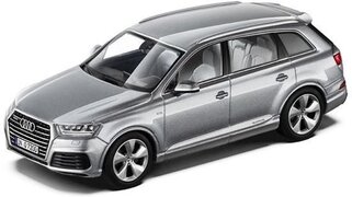 AUDI Q7 - 1:43