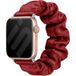 Strap-it Scrunchie Nylon Bandje geschikt voor Apple Watch 1/2/3/4/5/6/7/8/9/10/11/SE/SE2/SE3/Ultra (2/3) - Maat: 44/45/46/49mm (Wijn Rood)