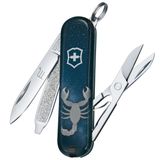 Victorinox Classic SD Zodiac Signs 2026, Scorpio 0.6223.2SCO Zwitsers zakmes