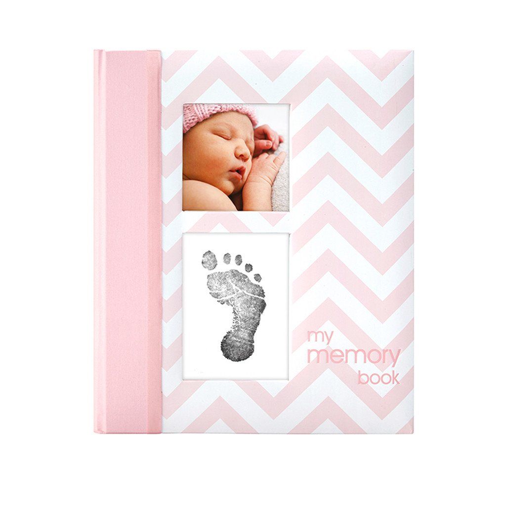 Pearhead Chevron Babyboek - Softcover - Wit/Roze - Meisje