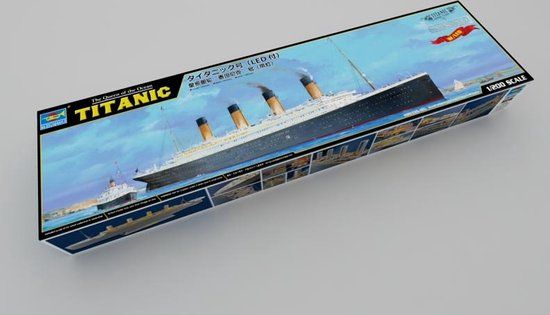 Trumpeter 1:200 Titanic Model Kit with LED Lights - TRU03719