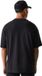 New Era Oversized T-shirt Crest Graphic Zwart Katoen/Gerecycled Katoen Maat S