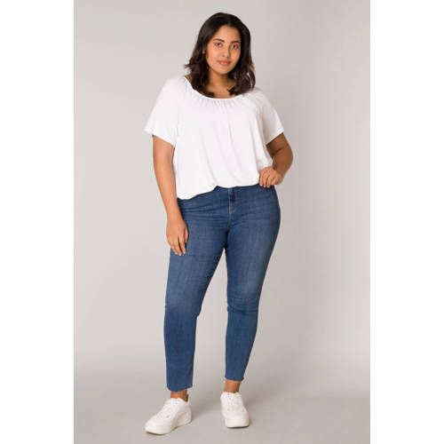 Base Level Curvy Top - White with Pleats
