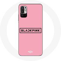 Maniacase Etui voor Xiaomi Redmi Note 10 5G Blackpink K-pop Band Logo Roze Achtergrond