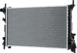 HELLA Kühler für Motorkühlung, mit geschweißten Kühlrippen, Abmessungen 600 x 338 mm, geeignet für u.a. FORD FOCUS
