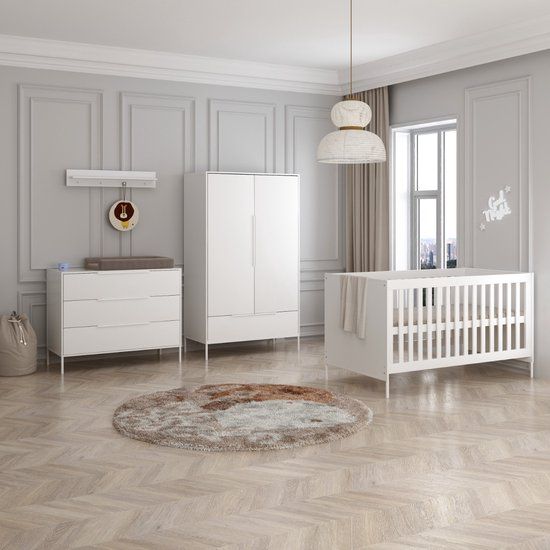 Born Lucky Santiago Meegroei Babykamer 3 Delig Compleet – Baby bed 70x140 cm – Commode – Kast – Wit