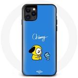 Maniacase Hoesje voor iPhone 13 Pro Max Bangtan BTS BT21 Chimmy Jimin Blauwe Achtergrond
