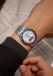 Timex Q Timex Gmt X Peanuts - Car Quartz Analoog Horloge Zilverkleurig Kast Gemaakt Van 100% Roestvrij Staal En Een Armband Van 100% Roestvrij Staal 38 TW2W83300AJ