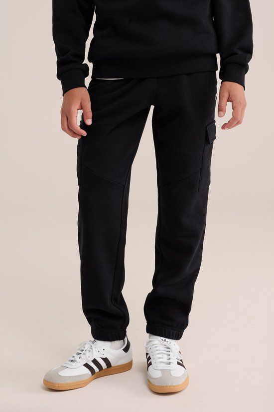 WE Fashion Jongens regular fit joggingsbroek met cargozakken